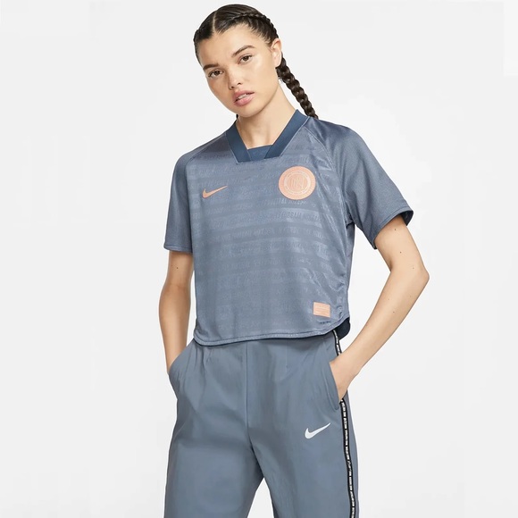 Nike F.C. Dri-fit Reversible Short Sleeve Blue Soccer Jersey - Picture 6 of 9